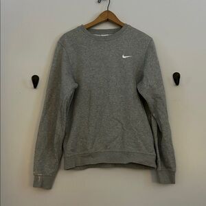 Nike Heather Gray Crewneck Sweatshirt